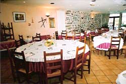 Hotel Restaurant Le Bilboquet,Chaine des Logis(Logis de France),Restauration (Le Puy-en-Velay,Haute-Loire,43)